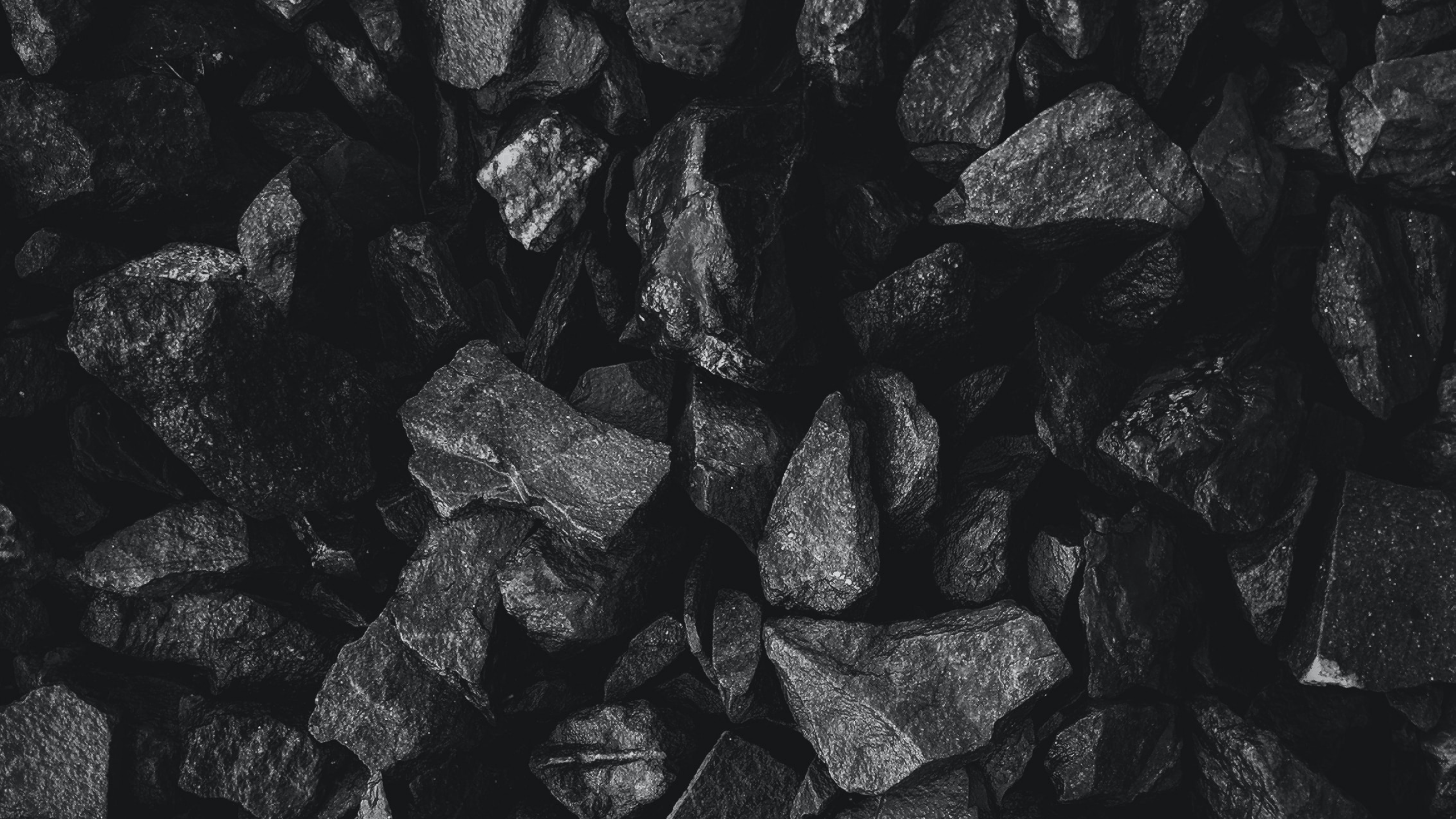 Indonesia Jan-Apr coal exports slump over 10% on yr, Kpler